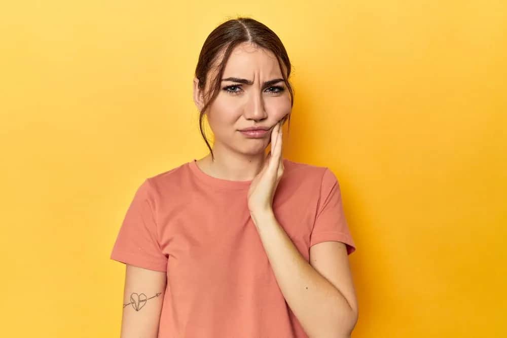 Czy antybiotyk pomoże na ból zęba? Prawda, której musisz być świadomy